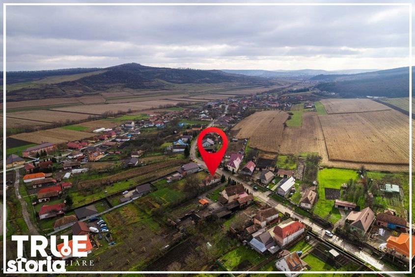 Casă cu 3 camere cu Teren 898 Mp în Ceuaș