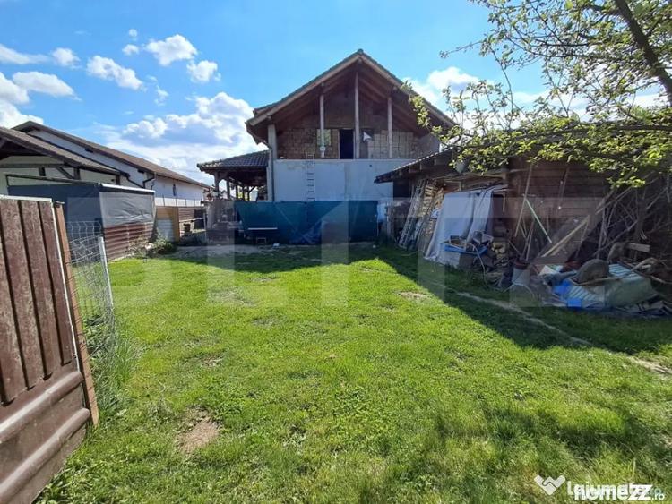 Casă cu 2 camere cu Teren 622 Mp în Sângeorgiu de Mureș