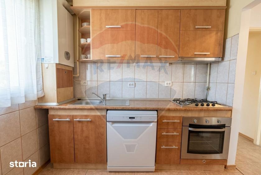Apartament cu 3 camere decomandat în Central
