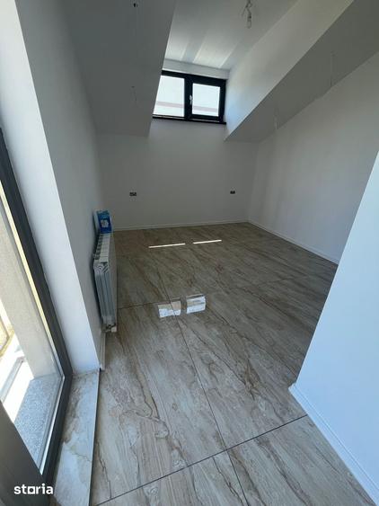 Casă cu Teren 600 Mp în Năvodari