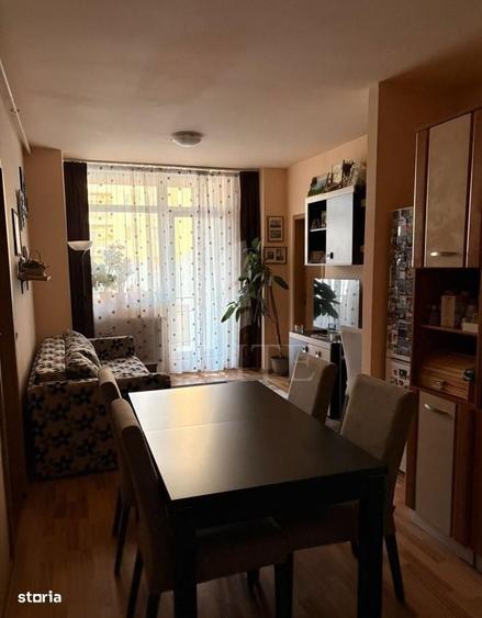 Apartament 3 camere in zona COMPLEX OASULUI - 7