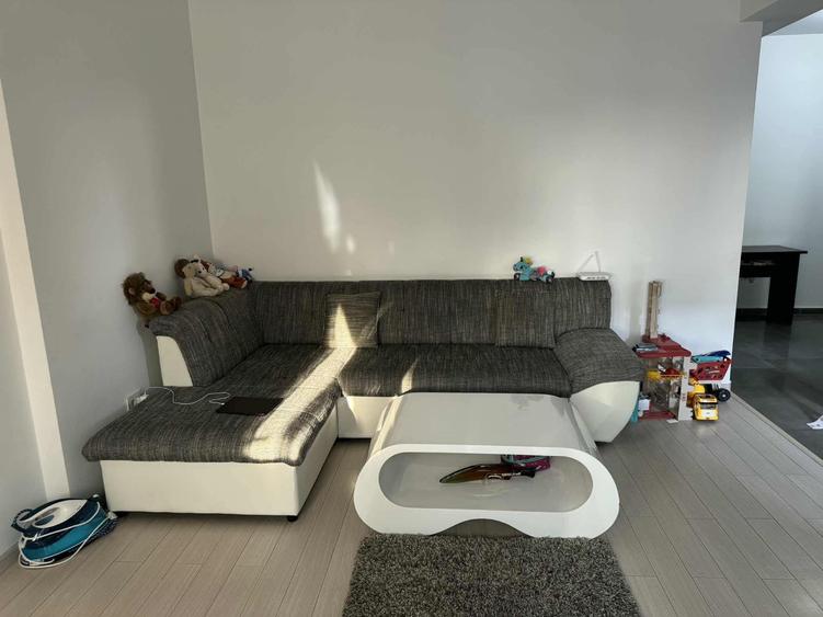 Apartament cu 2 camere decomandat în Chiajna