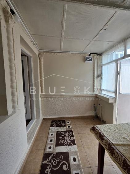 Casă cu 3 camere cu Canalizare în Palas
