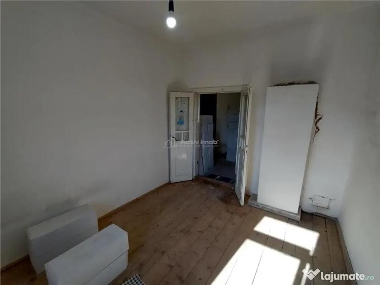 Casă cu 3 camere cu Teren 575 Mp în Central