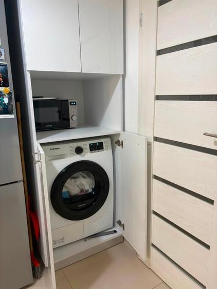 Apartament cu 3 camere decomandat în 13 Septembrie