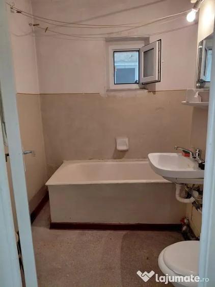 Apartament 2 camere dec Micro 17,etaj 2 - 10