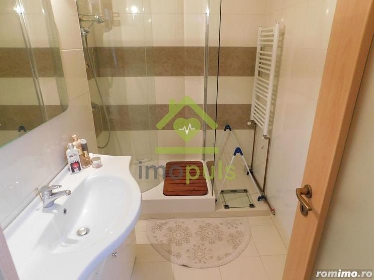 Apartament cu 3 camere decomandat în Steaua