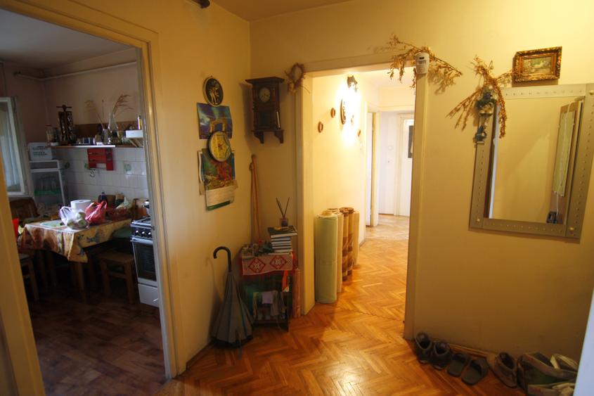 Apartament cu 3 camere decomandat în Circumvalațiunii