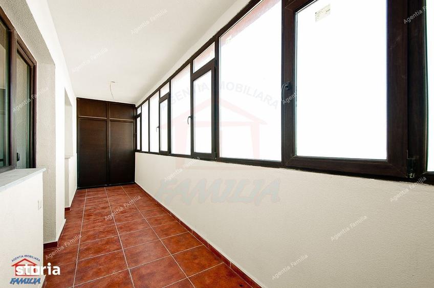 Apartament cu 2 camere decomandat în Micro 40