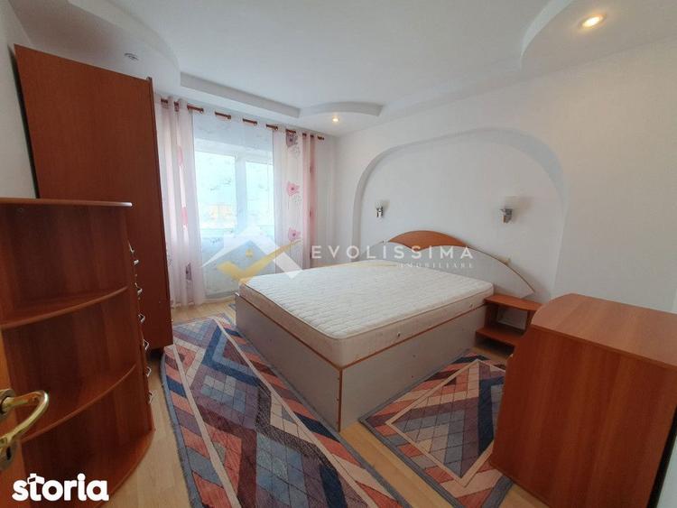 Apartament cu 3 camere decomandat, mobilat în Central