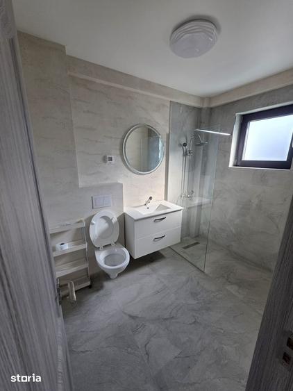 Apartament cu 2 camere în Micro 17