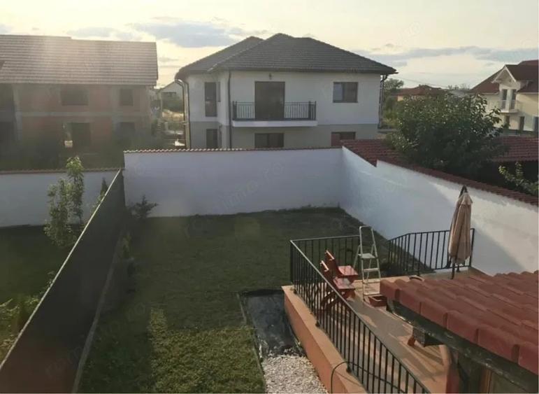 Casă cu Teren 300 Mp în Braytim