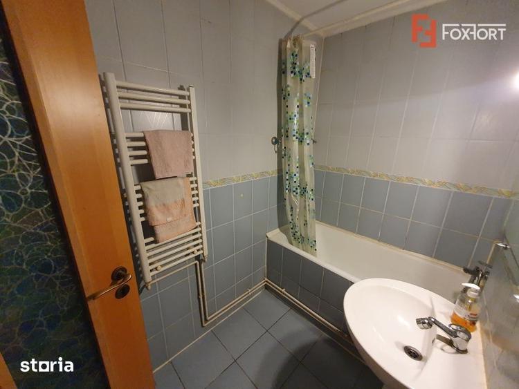 Apartament cu 2 camere decomandat, mobilat în Steaua