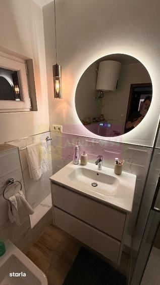 Apartament cu 3 camere în Vitan
