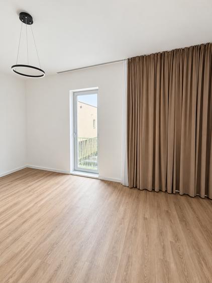 Duplex cu 5 camere cu Canalizare în Pipera