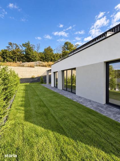 Casa individuala 6 camere, 5 bai, terasa la etaj, curte, P+ET+POD - 9