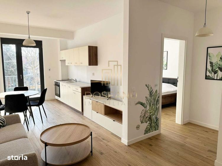 Apartament cu 2 camere decomandat, mobilat în Central