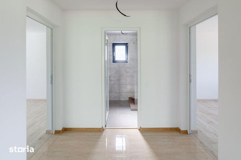 Casă cu 4 camere cu Teren 500 Mp în Drăganu