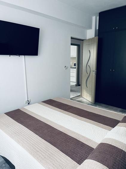 Apartament cu 2 camere decomandat în Valea Adâncă