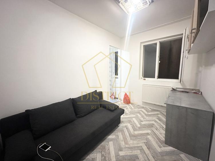 Apartament cu 2 camere semidecomandat, mobilat în Complex Studențesc