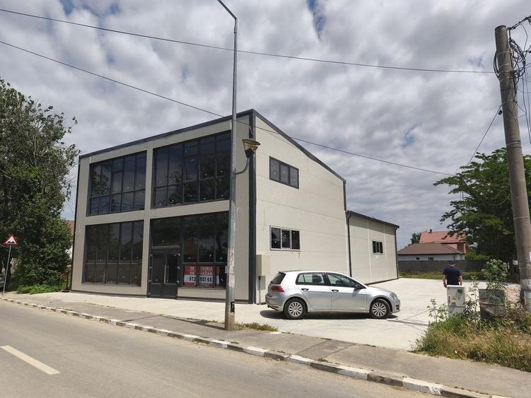 Spațiu comercial, de 375 mp, în Pantelimon