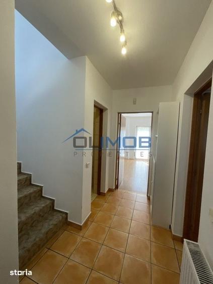 Casă cu 4 camere cu Teren 380 Mp în Central
