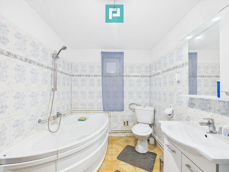 Casă individuală cu 2 camere cu Canalizare în Șiria