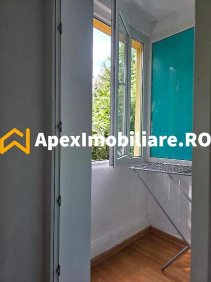 Apartament cu 2 camere semidecomandat în Vatra Luminoasă