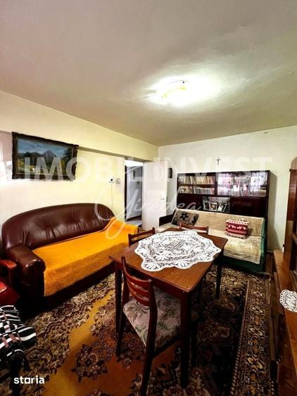 Apartament cu 3 camere în Cetate