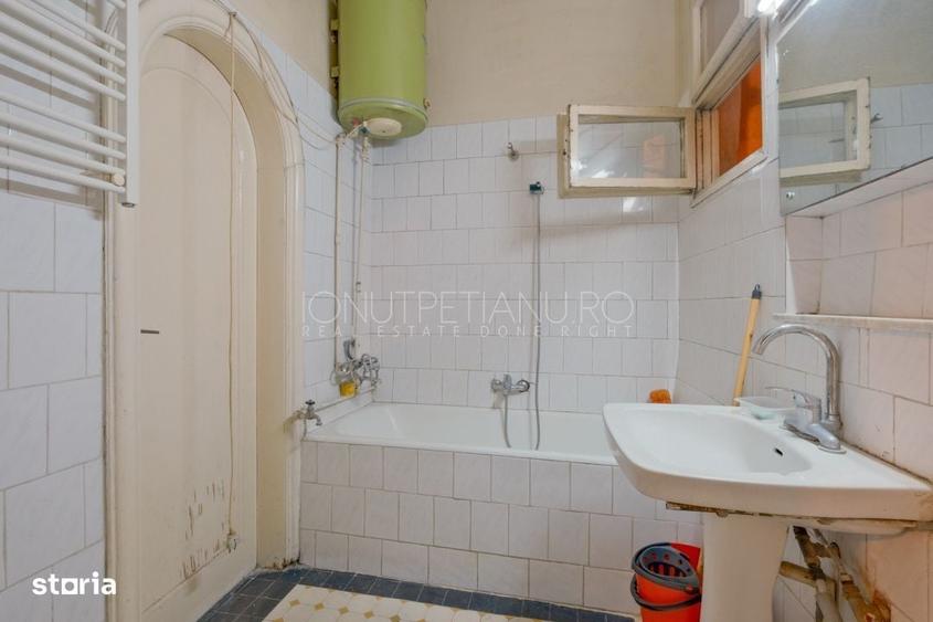 Apartament cu 4 camere decomandat în Armeneasca
