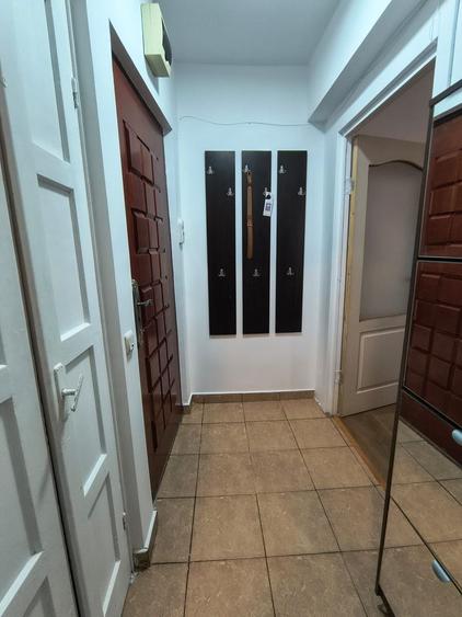 Apartament cu 2 camere semidecomandat în Gara