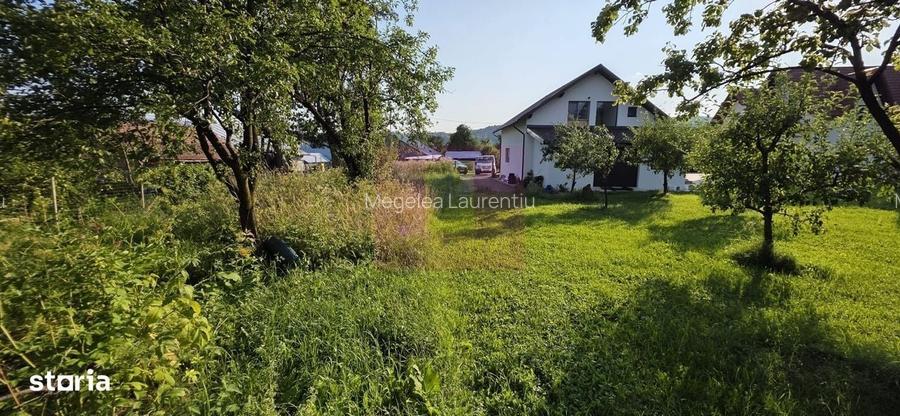 Teren intravilan 1430 mp de vanzare in Brebu