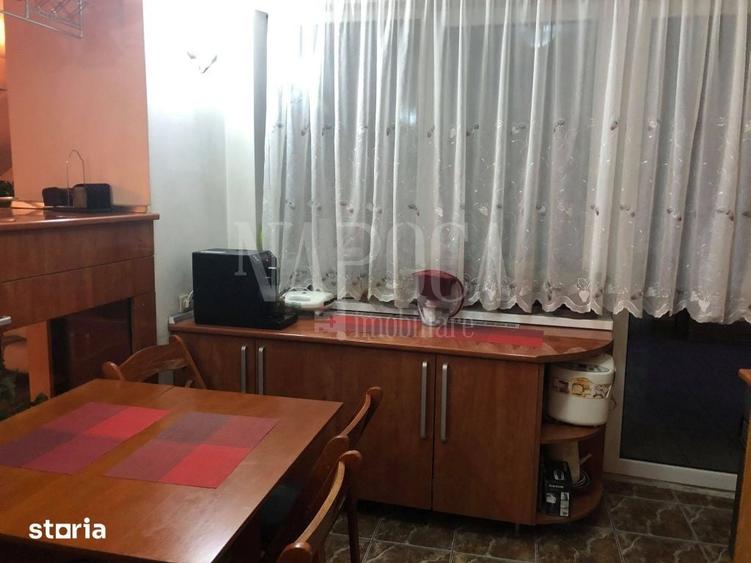 Casă cu 8 camere cu Teren 279 Mp în Plopilor