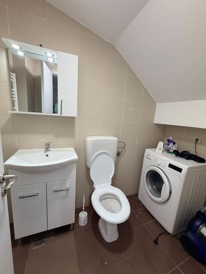 Casă cu 4 camere cu Teren 140 Mp în Tunari