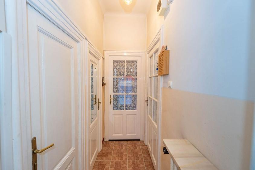 Casă cu 4 camere cu Teren 244 Mp în Domenii
