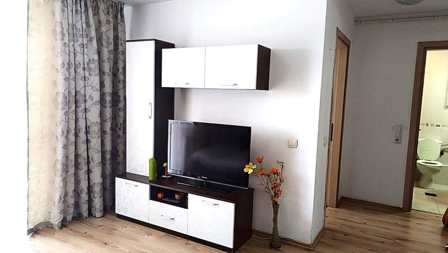 Garsonieră decomandată în Vitan