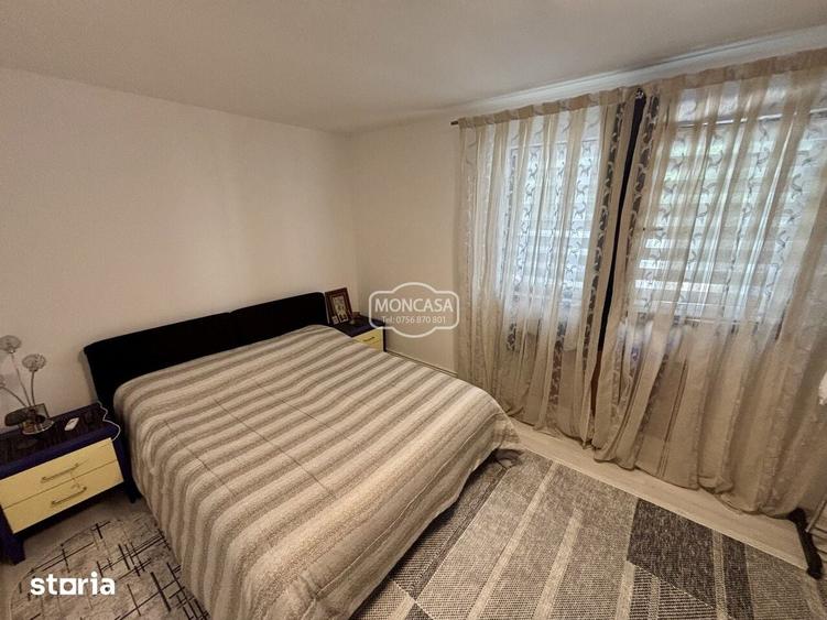 Casă cu 6 camere cu Teren 500 Mp în Central