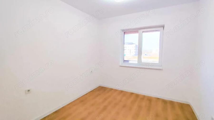 Apartament cu 3 camere decomandat în Nord