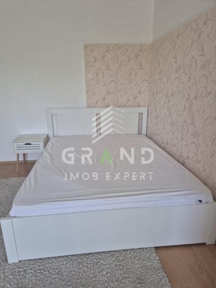 Apartament cu 2 camere decomandat, mobilat în Zorilor