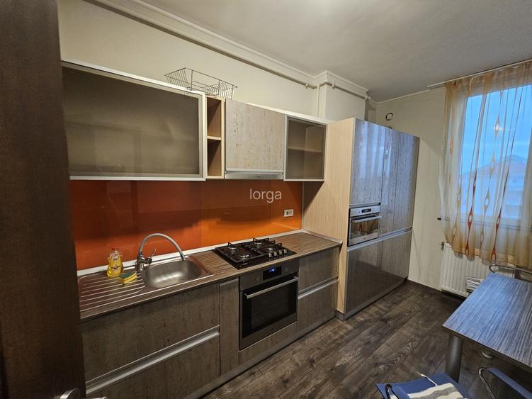 Apartament 3 camere bloc nou