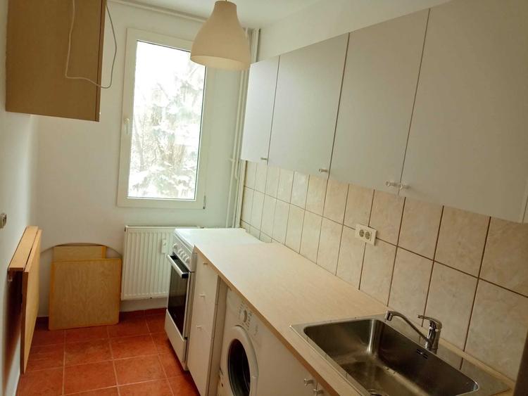 Garsonieră decomandată în Brâncoveanu