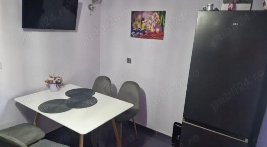 Apartament cu 2 camere decomandat în Gojdu