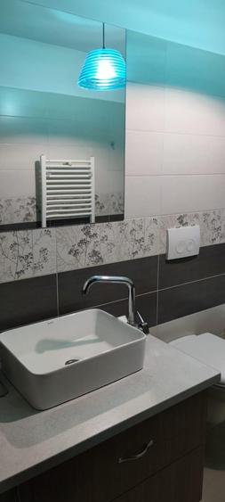 Apartament cu 2 camere semidecomandat în Narcisa
