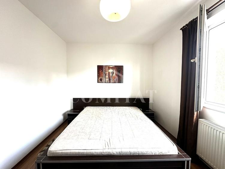 Apartament cu 2 camere semidecomandat, mobilat în Bună Ziua