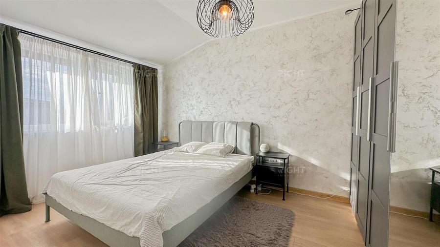Apartament cu 2 camere semidecomandat, mobilat în Sânpetru