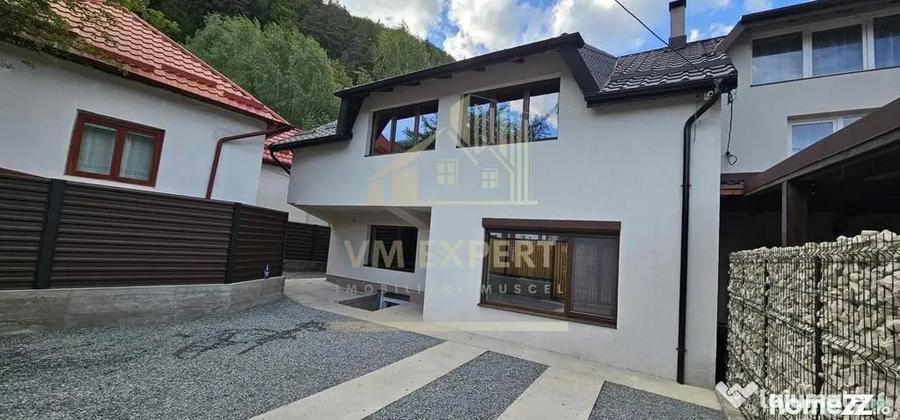 Casă cu 4 camere cu Teren 177 Mp în Rucăr