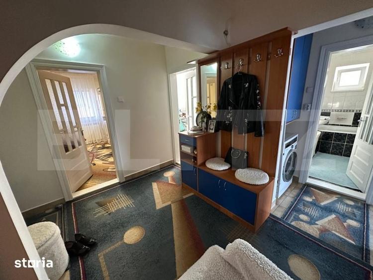 Apartament cu 3 camere decomandat în Obcini