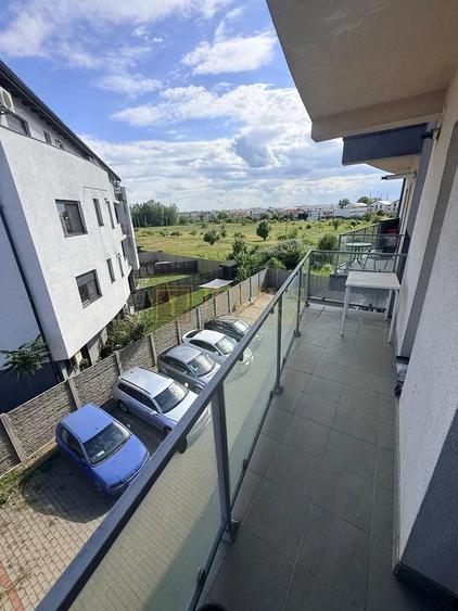 Apartament cu 3 camere decomandat în Braytim