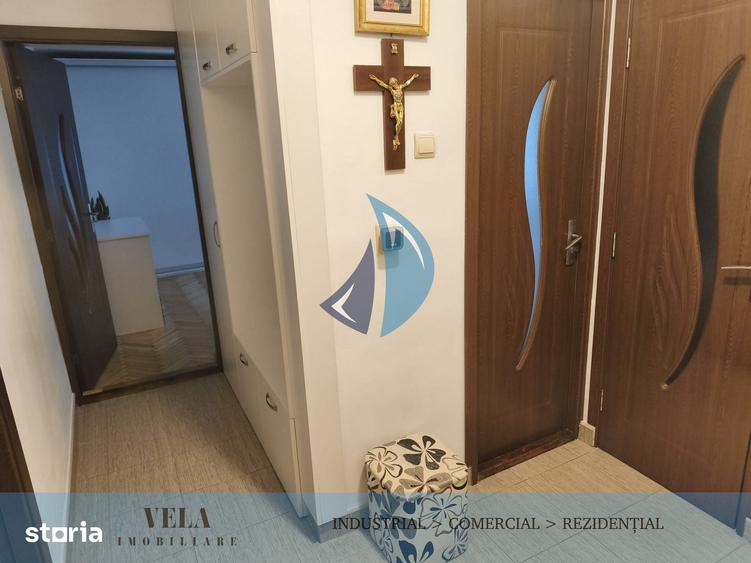 Apartament cu 2 camere în Rovinari