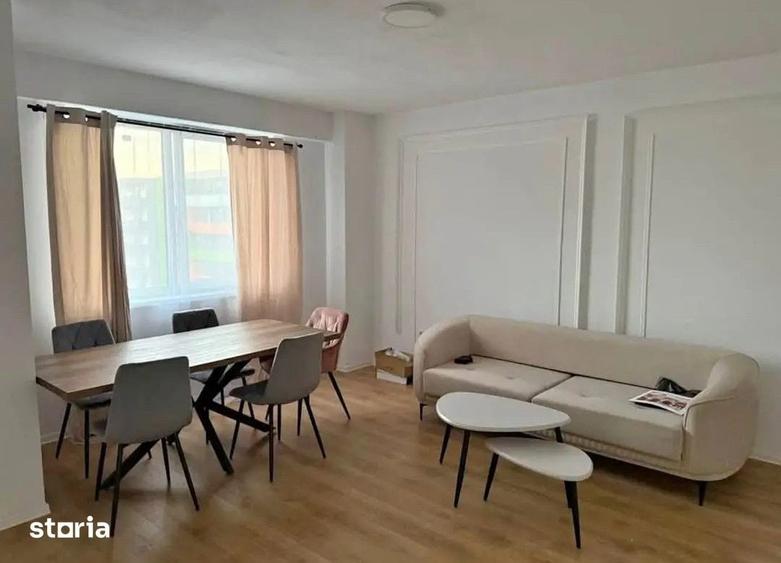 Apartament cu 3 camere în Tolstoi